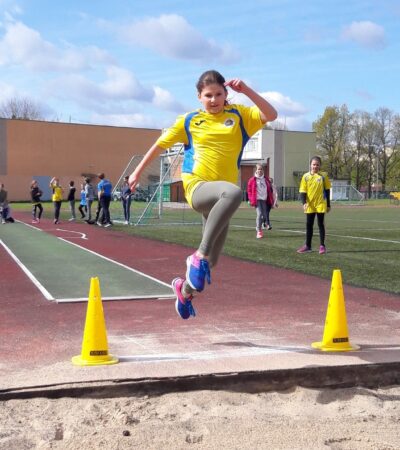 Lietuvos mokyklų žaidynių lengvosios atletikos trikovės tarpmokyklinės varžybos