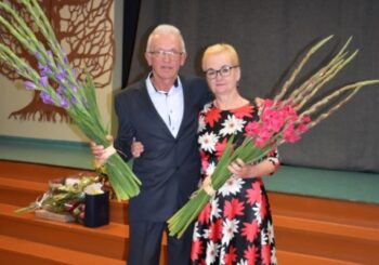  Paskutinis mokyklinis valsas  su biografinio žanro elementais
