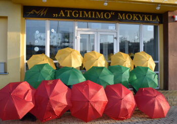 Sveikiname su Lietuvos valstybės atkūrimo diena! 💛💚❤️
